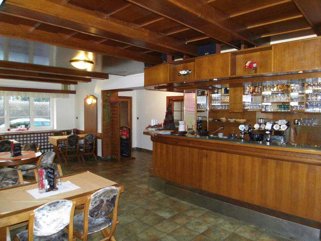 Penzion A Restaurace U Veterana Frenštát pod Radhoštěm Extérieur photo