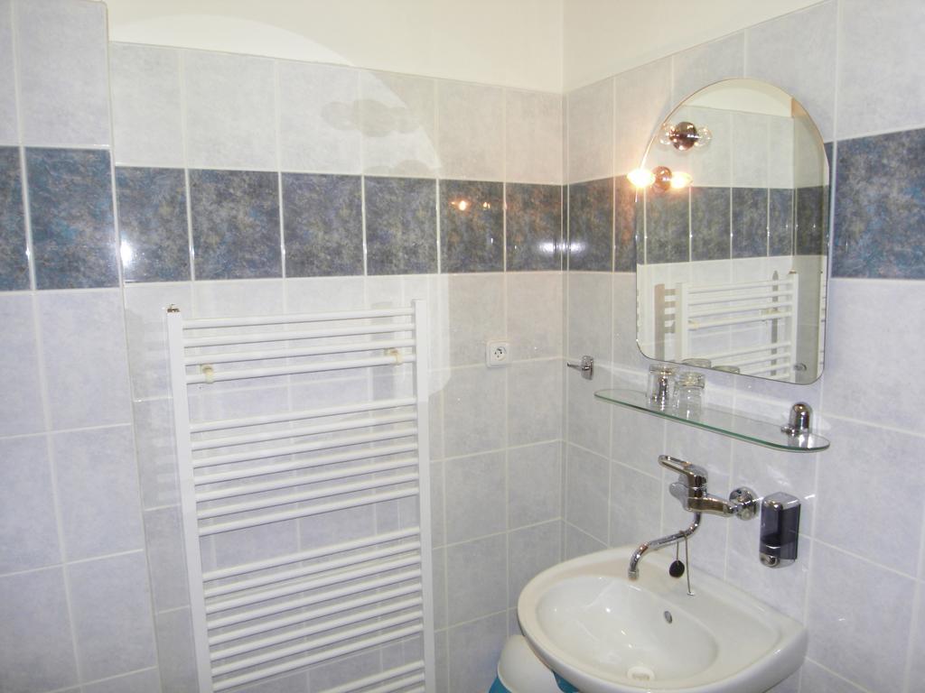 Penzion A Restaurace U Veterana Frenštát pod Radhoštěm Extérieur photo