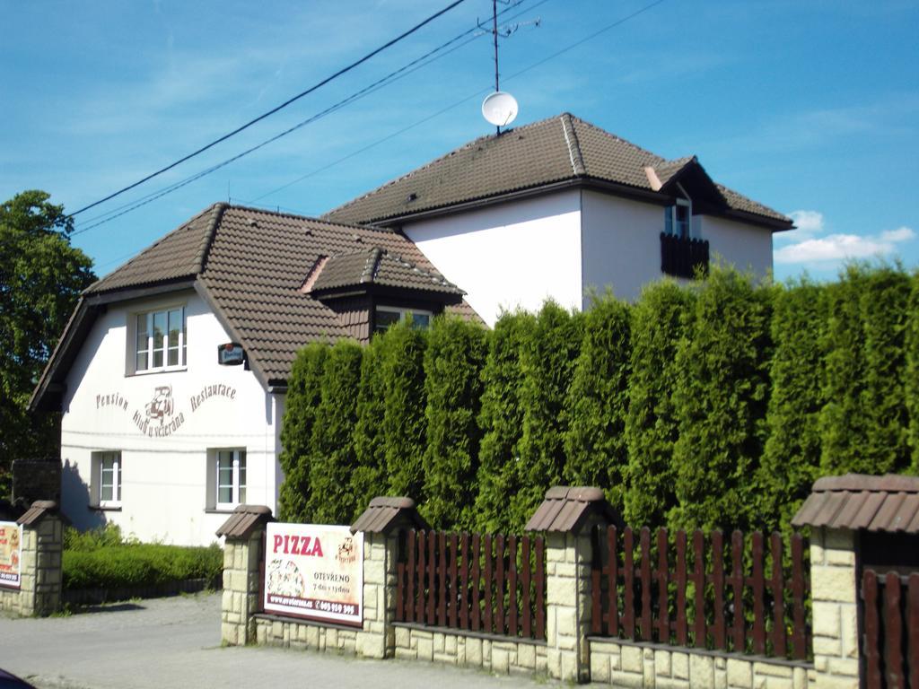 Penzion A Restaurace U Veterana Frenštát pod Radhoštěm Extérieur photo